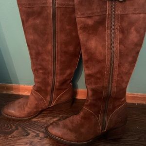 Born boots